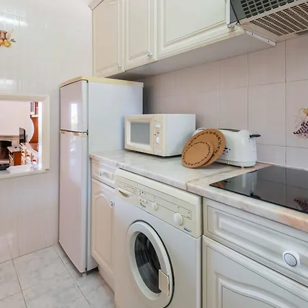 Townhouse Jardim Da Oura *